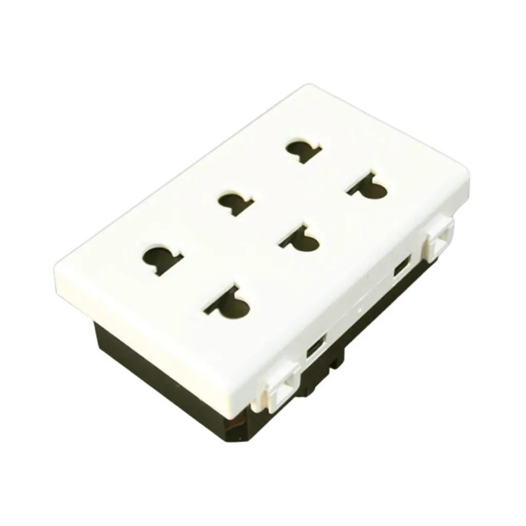 [CJ1330] TOMACORRIENTE DE PARED EMP. TRIPLE DADO OPALUX