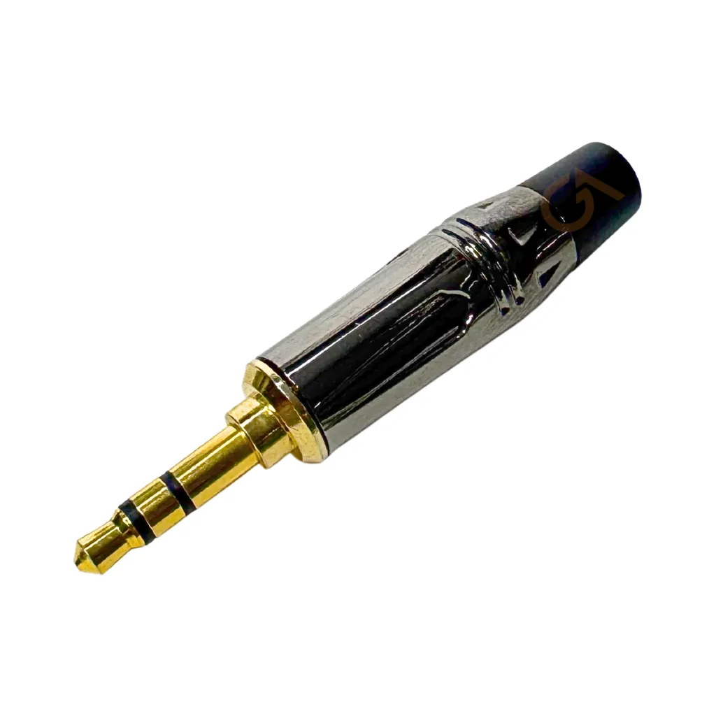PLUG 3.5MM METAL YUNBO NEGRO